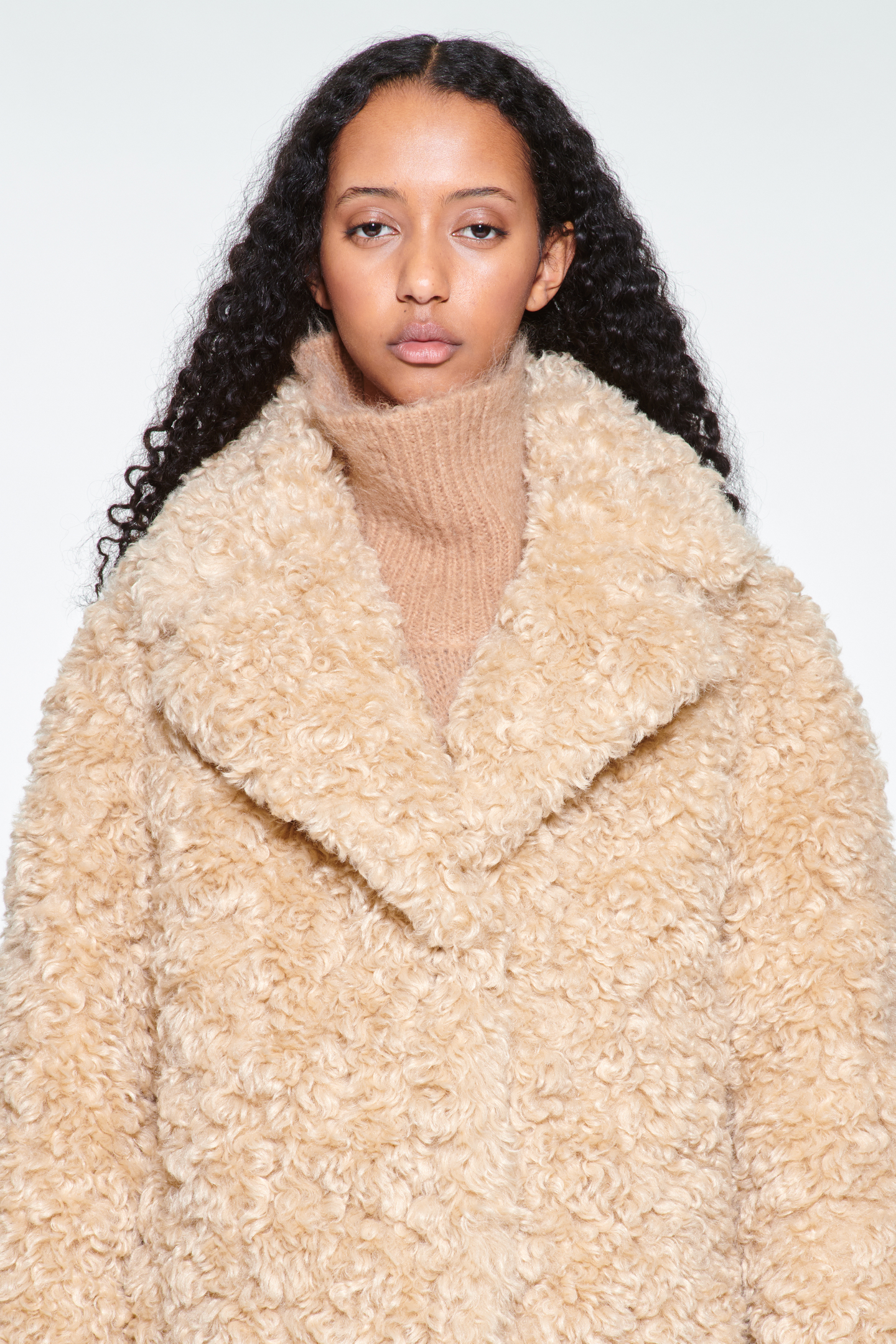 y*u様 CLANE COCOON SHORT DOWN COAT Lululemon lab Insulated Cocoon Coat - Classic Navy - lulu fanatics