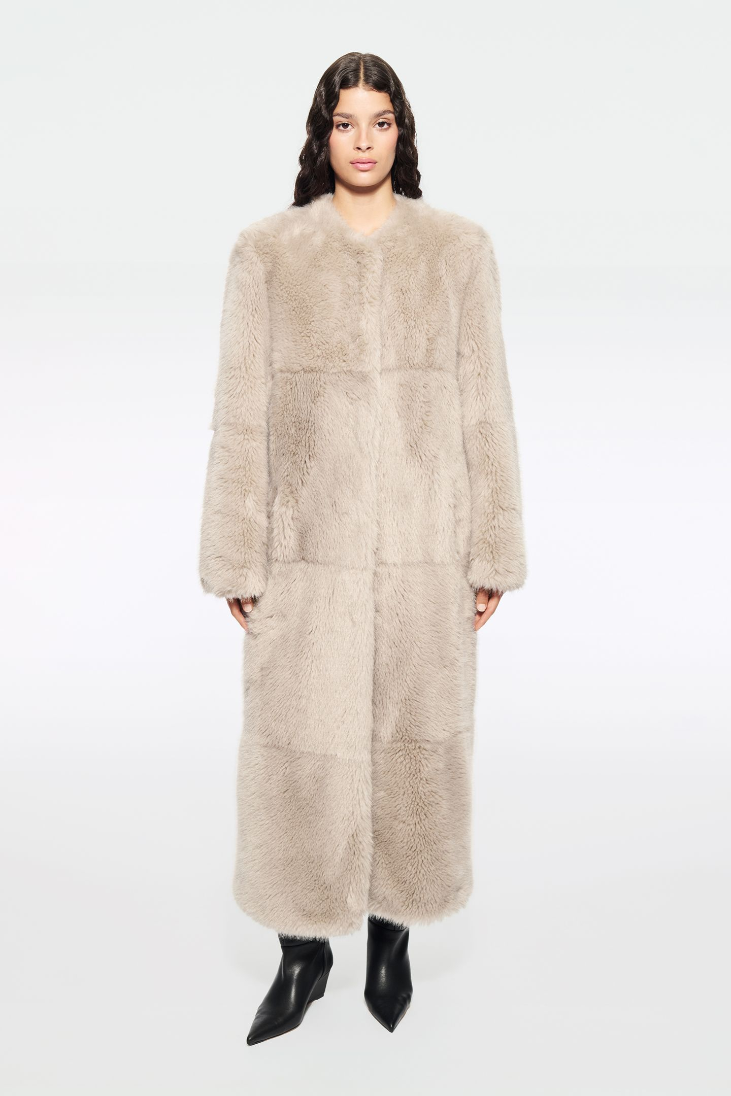 Hilma Coat