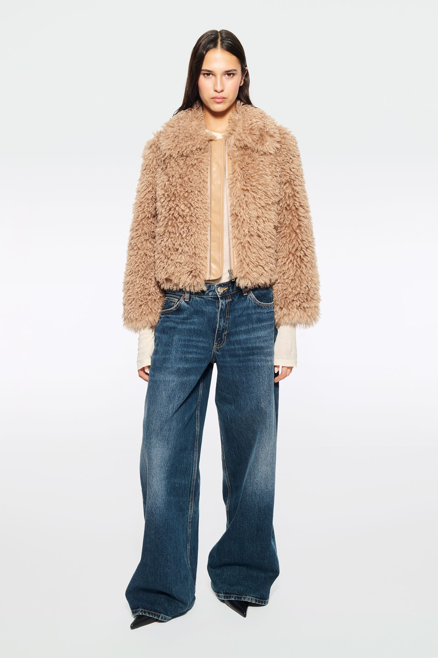 【新品未使用】Carla フラッフィージャケット fluffy jacket carla fluffy jacket - メルカリ