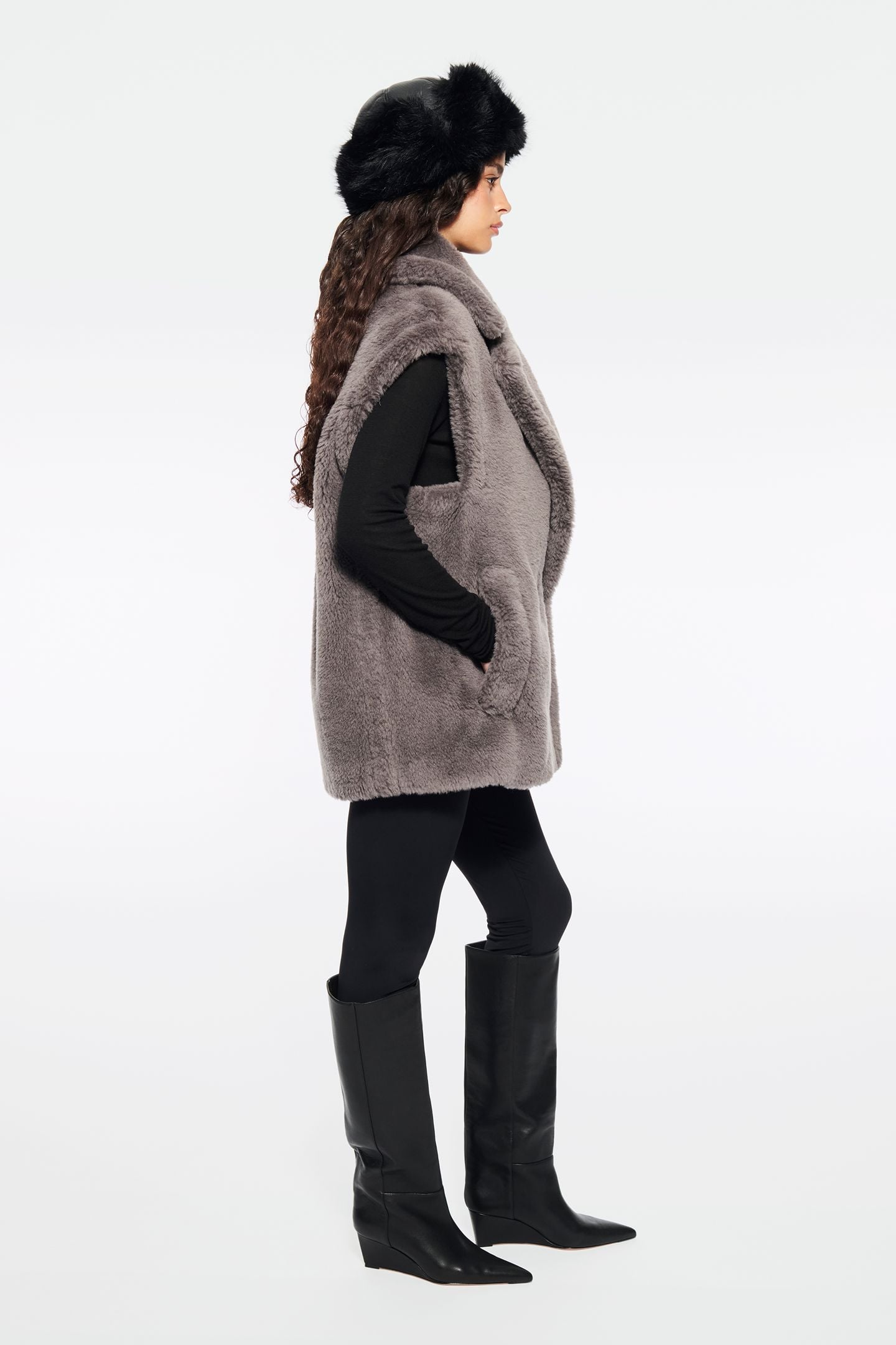 STAND STUDIO | Clary Vest | STAND STUDIO