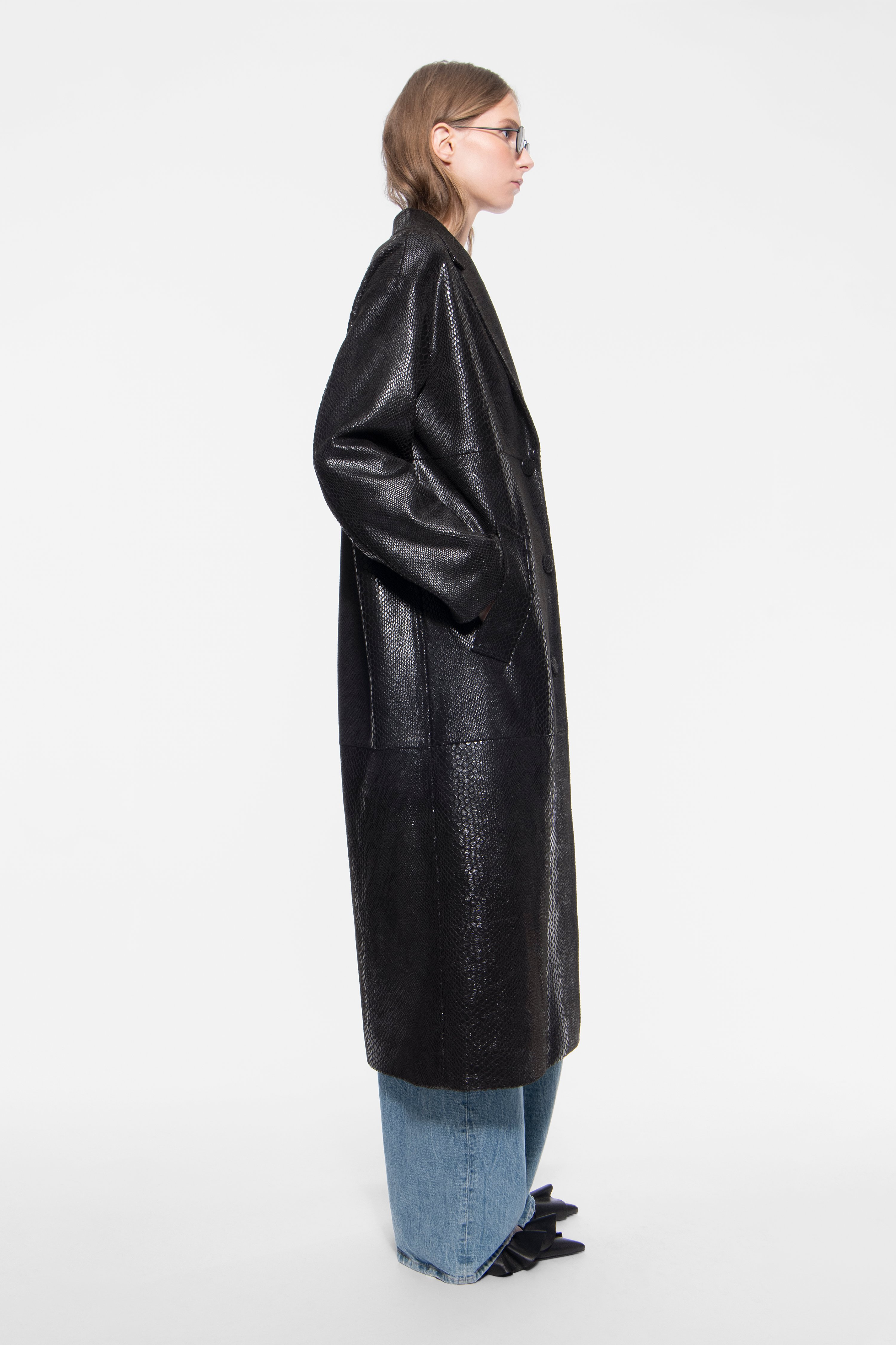 USED STAND STUDIO フェイク レザー シャツ コート42 XL STAND STUDIO | Oceana Coat - Reptile-Embossed Faux Leather - Black